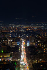 Fototapeta premium view of the avenue in Yerevan at night from above