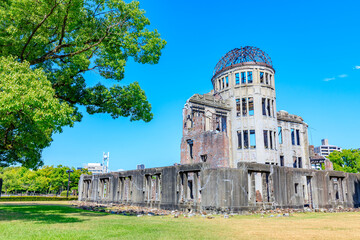 夏の原爆ドーム　広島県広島市　Summer Atomic Bomb Dome. Hiroshima Pref, Hiroshima City.
