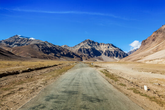Manali-Leh road to Ladakh in Indian Himalayas near Sarchu. Ladakh, India