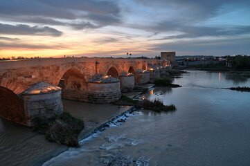 Puente Romano im Morgenlicht