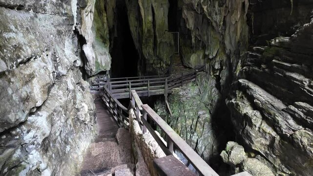 Marvelous scenery at the Grotte del Bussento WWF Oasis, near Morigerati. Cilento, Campania, Italy.