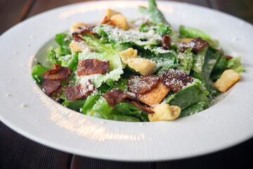 salad with bacons and vegetables