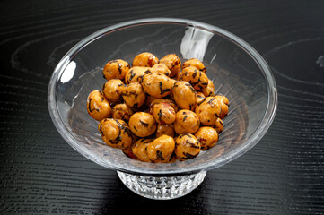 日本の伝統的おやつの豆菓子