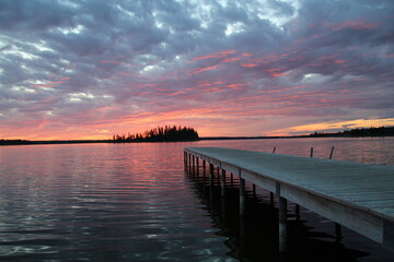 Obraz premium Dock At Sunset, Elk Island National Park, Alberta