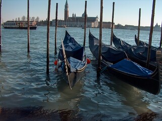 Italy, Venice, carnival, masks, show, canal, monument, architecture, bridges, water, fountains, fashion, antiquity, counters, shops, carnival costumes