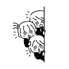 壁から覗いている子供　驚く