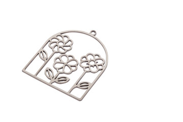 Elegant Metal Leaf Pendant Charm with Intricate Cutout Design – Perfect for Jewelry Making and DIY Craft Projects