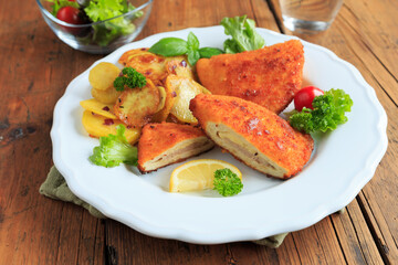 Hähnchen-Cordon bleu mit Bratkartoffeln