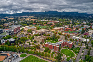 Fototapeta premium Aerial View of a large Public University in Corvallis, Oregon