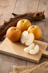 Japanese pears,Asian pears.
Asian pears: any of a variety of pears, mainly of Japanese and Chinese...