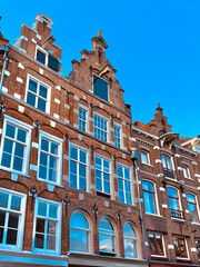 Fototapeta premium amsterdam, the netherlands - the historical center in sunny weather