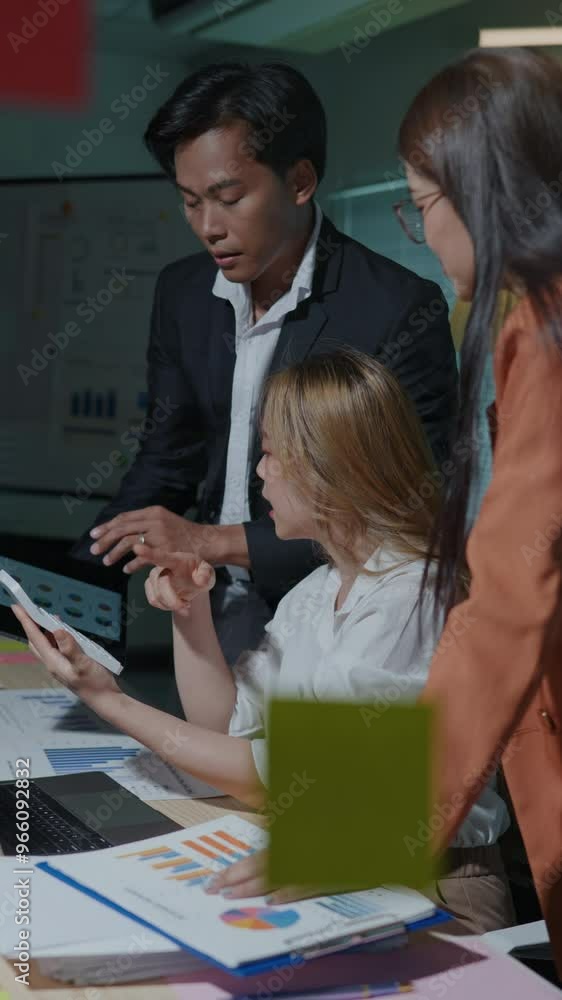 Poster vertical footage of teamwork business group are meeting working and brainstorming about business fin