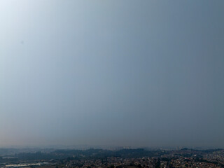 imagens aéreas impressionantes da cidade de Osasco, destacando seus principais pontos e oferecendo uma perspectiva única e ampla para valorizar projetos e promover a beleza urbana.