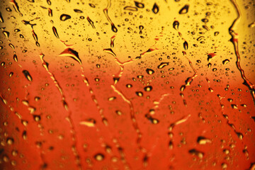 golden gradient droplets