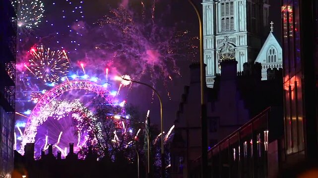 NYE New Year&rsquo;s Eve Fireworks Display, Westminster Abbey, London Eye, Night, Central London, England, UK