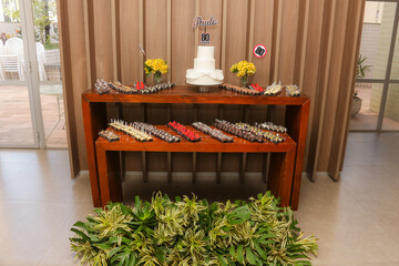 mesa de doces no aniversário