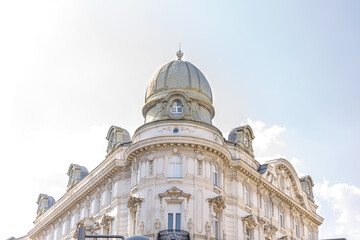 Fototapeta premium top of a building with a dome