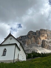 Fototapeta premium church in the mountains