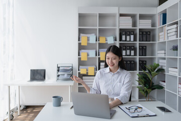 business woman using computer laptop meetings conference to plan a marketing strategy for finance meeting aiming to align financial goals with market opportunities