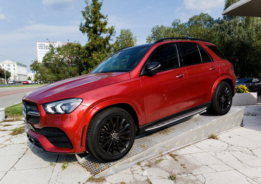  luxury car Mercedes-Benz GLE 350 4matic