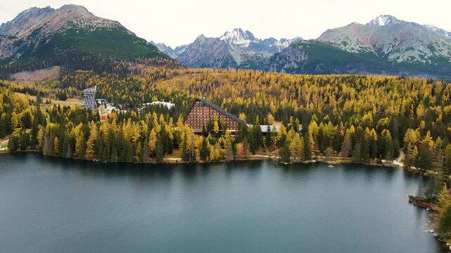 Breathtaking 4K drone footage of &Scaron;trbsk&eacute; Pleso in Slovakia. Experience stunning aerial views of this beautiful mountain lake surrounded by the majestic High Tatras