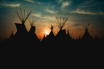 Tipi zum Sonnenuntergang 10