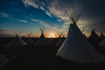 Tipi zum Sonnenuntergang 7 © Od-Pictureworks