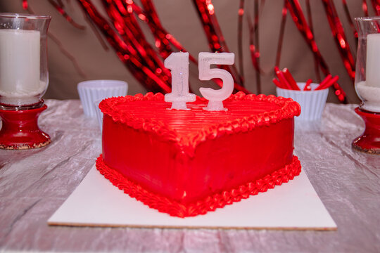 Torta de cumplea&ntilde;os de 15