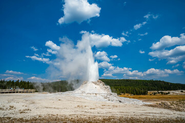 Yellowstone National Park's Cascade Geyser eruption while hiking during the fall of 2024