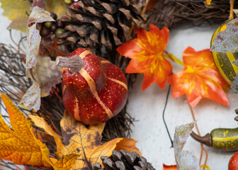 autumn wreath up close fall decor