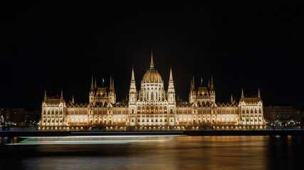 Fototapeta premium Budapest, Hungary, parilament, danube, Night
