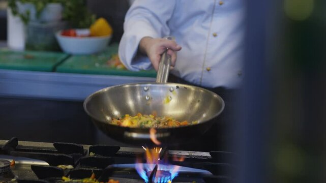 cuisine asiatique
cuisinier chef