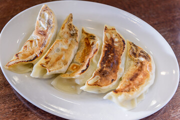 餃子、ギョーザ、焼き餃子