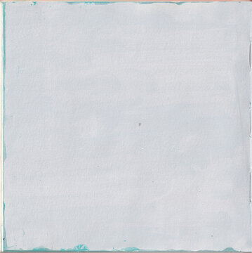 Fondo abstracto de textura real de manchas sobre un papel blanco formando un marco. Recurso grafico en formato cuadrado. Textua sucia de papel