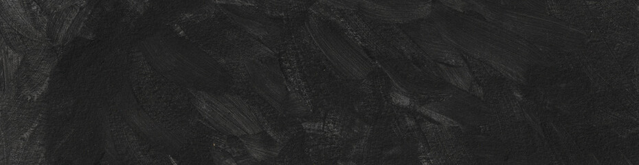 Banner alargado de textura de pinceladas negras sobre para de acuarela. Textura abstracta de pinceladas. Recurso grafico con espacio para texto