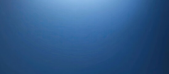 Obraz premium Plain blue background Horizontal banner featuring copy space