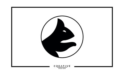Simple squirrel logo in line art style. icon vector illustration