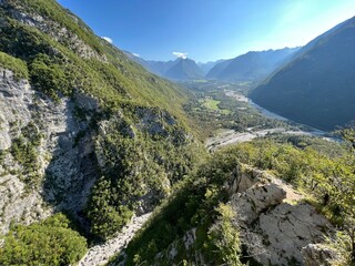 Soca River Valley (Bovec, Slovenia) - Soca Flusstal (Slowenien) - Valle del Fiume Soča - Dolina reke Soče ili dolina rijeke Soče (Slovenija) © Mario