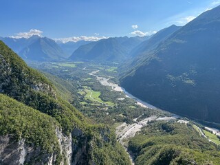 Soca River Valley (Bovec, Slovenia) - Soca Flusstal (Slowenien) - Valle del Fiume Soča - Dolina reke Soče ili dolina rijeke Soče (Slovenija) © Mario