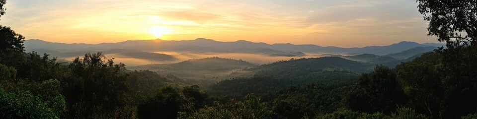 Obraz premium Golden Hour Over Lush Mountain Landscape