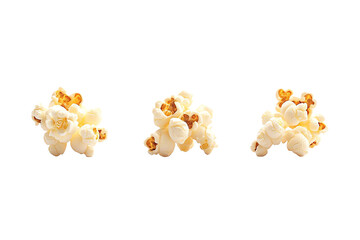 Trois grains de popcorn sur fond transparent PNG