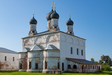 The ancient Cathedral of the Life-Giving Trinity of the Trinity Makaryev-Unzhensky Monastery on a sunny August day. Makaryev. Kostroma region, Russia