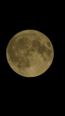 Obraz premium Full Moon Against Dark Night Sky