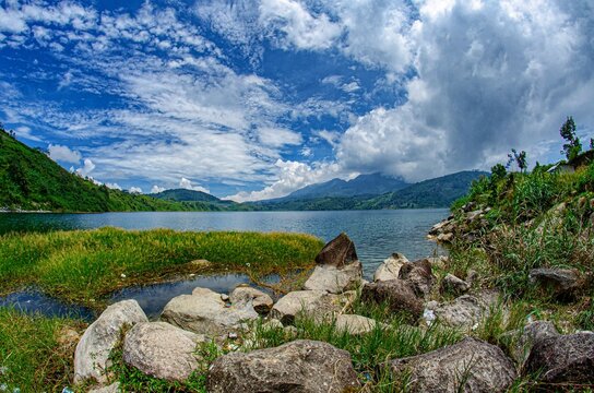 the charm of talang lake during the day, 