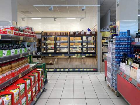 Hot bread shelves in a supermarket
This is editorial photo can be used as a mockup or background for architects, and graphic designers. No Generative AI was used.
Sanremo, Italy, - 08. 17. 2023