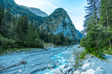 Eine wunderschöne Spätsommer Wanderung durch die Berchtesgadener Alpenlandschaft bis zum Blaueisgletscher - Berchtesgaden - Bayern - Deutschland
