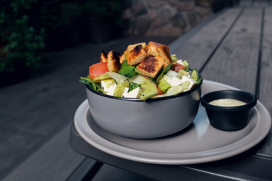 Ensalada de pollo con panela 