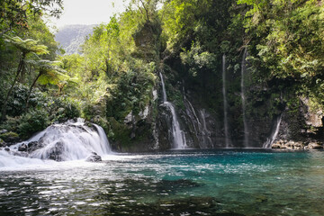 Fototapeta premium Amazing Waterfall on the Island of La Reunion, France