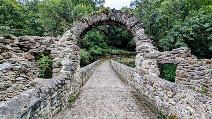 MONTOULIEU (Ariège)