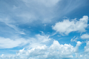 Obraz premium Clouds and blue sky